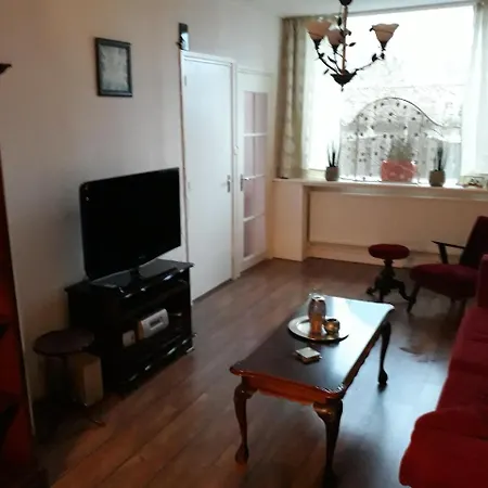 De Snoeperij/het Kabinet Holiday home *